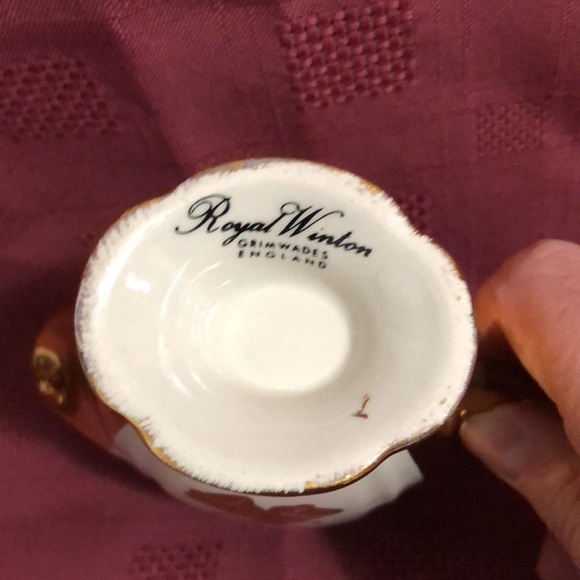 🇬🇧Exquisite 🇬🇧Vintage Golden 50th Anniversary Royal Winton Tea Set. - Picture 13 of 16